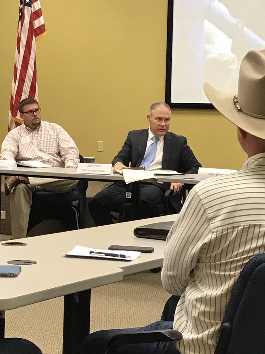 WaterOPAIA's tweet photo. Q and A session about WOTUS with @EPAScottPruitt thank you for listening to the Ag community! https://t.co/CZEefCcklo