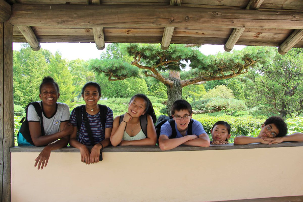 Last week, the interns visited the Chicago Botanic Garden! Here more from the interns here: bit.ly/2vbB9S3! #FieldMuseum