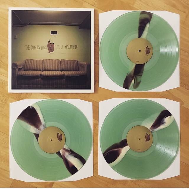 dmsvinyl's tweet image. Wow! The 3rd #pressing of @TinyMovingParts 'This Couch Is Long &amp;amp; Full Of Friendship' is out now... check out that #coloureffect 👌🏽
#dmspress
