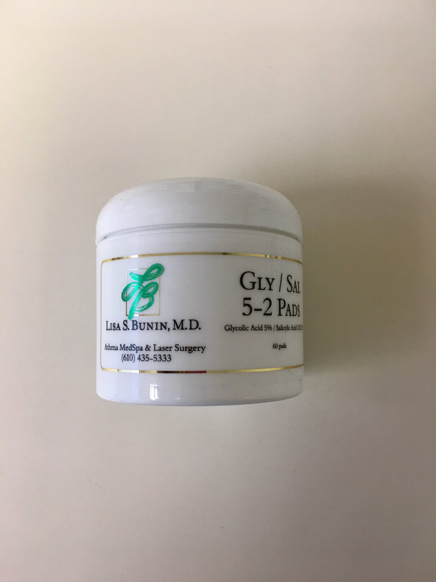 5-2 GLY/SAL Pads can be use like a toner, Gly exfoliates, slight plump and aids in minimizing sunspots/darkspots. #skincare #beauty