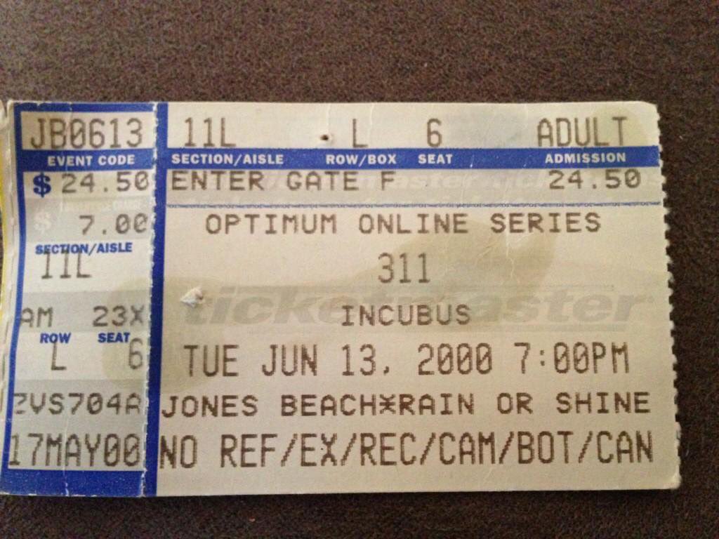 stayUp21's tweet photo. @938Beau @MichaelEinziger @IncubusBand @311 @pnut @NickHexum @mybrandonboyd Make concerts great again! https://t.co/vA25grEiuj