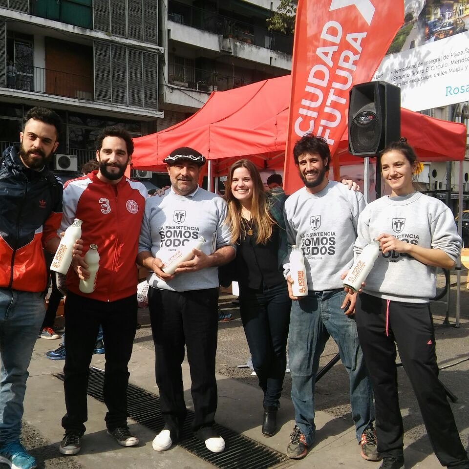 La Resistencia tweet media