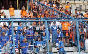 jktfootball12's tweet photo. Tunggu kami diBandung dan Kami tunggu kalian diJakarta 🙏 #AyoBerubah #Damaikeun https://t.co/oK75pDFH8X