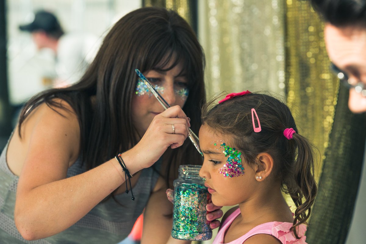 cheshire_fest's tweet image. Check our new-look festival coming to .@ManchesterRugby in September! 30hrs of Live Music, food, drink &amp;amp; family fun! cheshirefest.co.uk