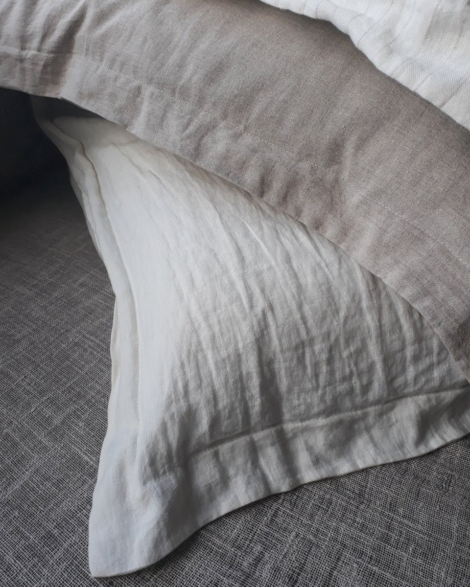 ElFridalinen's tweet photo. More different colors, designs, sizes. With lace or without. More at https://t.co/ZoXRWujX6J
#linen #pillowcase #handmade https://t.co/knQPaNs2oF