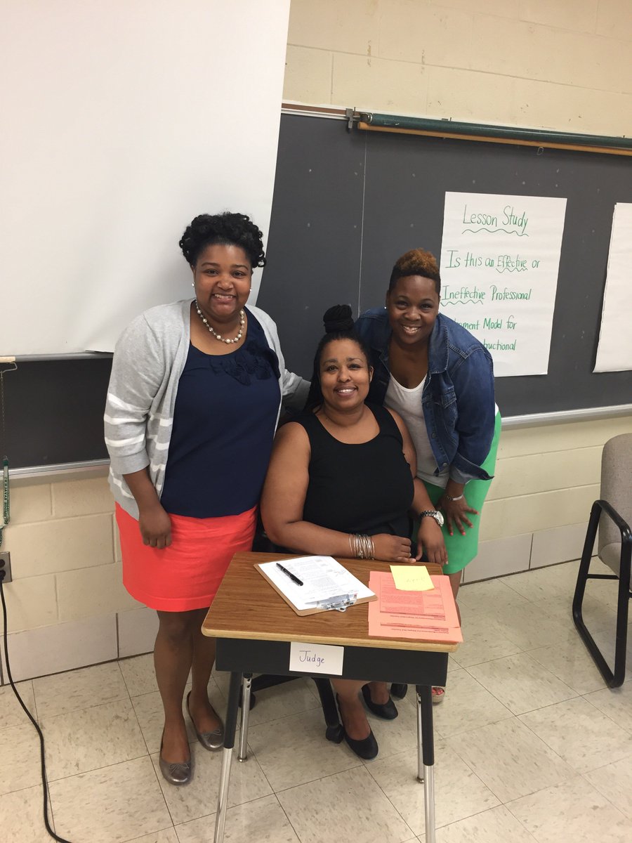 MSDE_ELA's tweet photo. Great presentation today at the MG #RELASummerInstitute! @pgcps @oipabon @TriciaBlackman https://t.co/nC2MHSW5OC