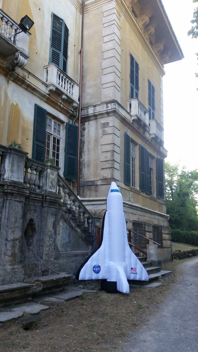 enzomelillo1's tweet photo. Fino al 30/7 a Busalla Festival dello spazio, a 25 anni da missione Franco Malerba, primo italiano nel cosmo. Nel tg itinerante @TgrLiguria https://t.co/dPKSIlc7XL