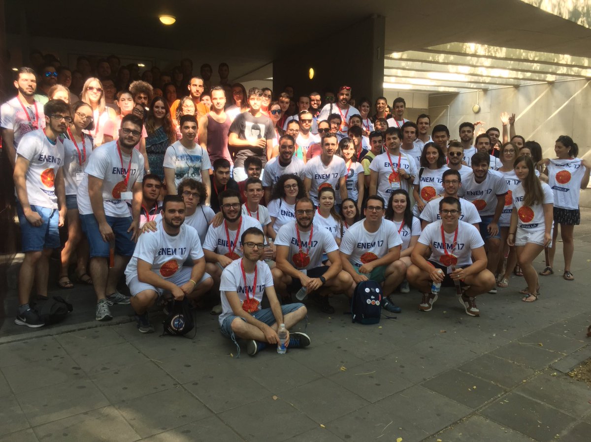 ENEMSevilla's tweet photo. Matemátic@s camino de Carmona #ENEMSevilla https://t.co/hHXBJTs7BC