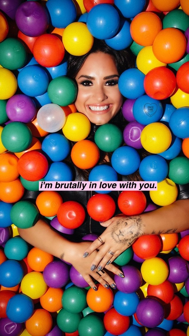 oncetimescreen's tweet image. 🍦💨 lockscreens Demi Lovato 💨🍦
RT se salvar
LIKE se gostar
(nos mande print se usar)
#SorryNotSorryVideo #SNSHouseParty #DemiLovato