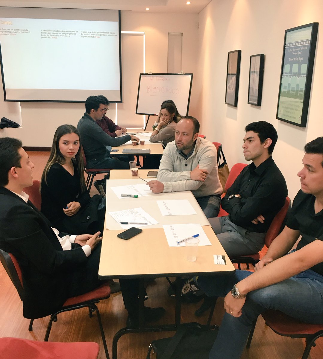 Seedstars's tweet photo. Good morning from Bogotá! Kicking off the Big Finale Day with an interesting GIG Economy Think Tank 🇨🇴#SSWCOL #GIGeconomy #Entrepreneurship https://t.co/Mu7oOtLSJb