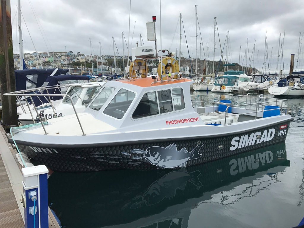 Aaronsfish's tweet photo. Can't wait to get back out on this beauty with a rod in me hand! Haven't been able to for quite a while due to other work.#rodandlinequality https://t.co/lRZrvP7sLV