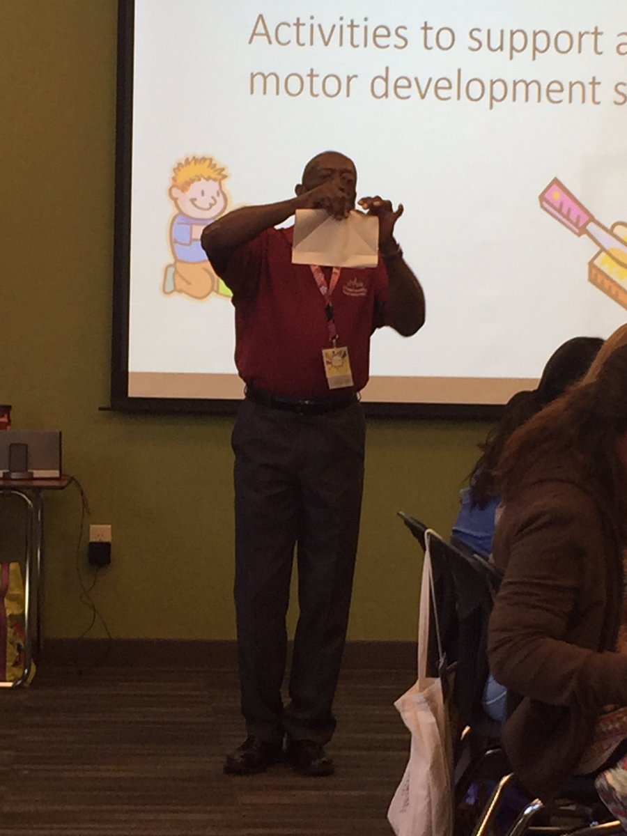 brasier_ashley's tweet photo. Things to help writing with young children easier #R10N4F2017 https://t.co/62ZtSJSE3u