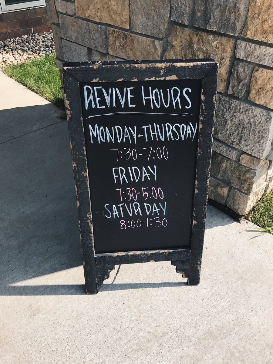 ReviveNutrish's tweet photo. We want to see you before 7 for your shake, aloe &amp; tea☺️ https://t.co/ptaXOZL6n1