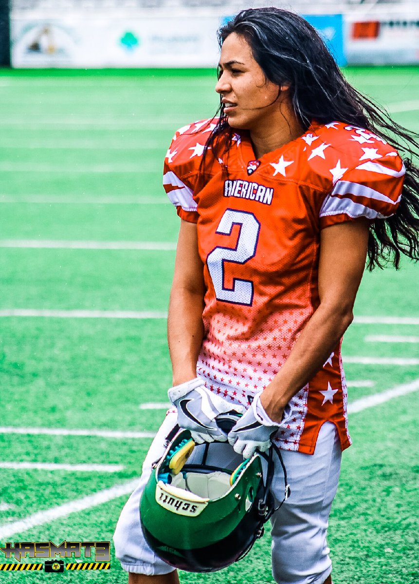 hasthe3rd's tweet photo. .@WFAfootball #WBowl2 Weekend

Maria Palacios - Sin City Trojans

I really like this one https://t.co/RUuxvRWZWs
