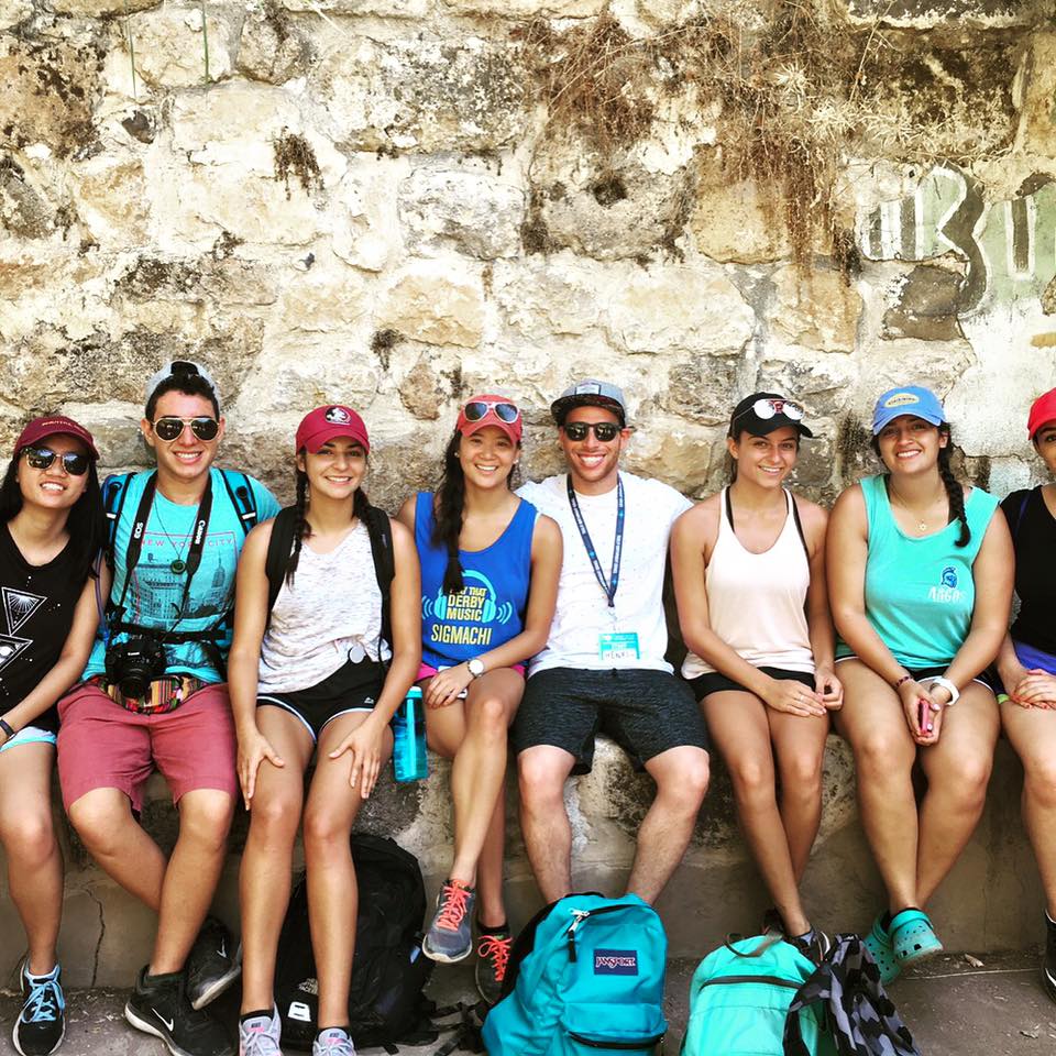 IsraelOutdoors's tweet photo. #Bus416 goes back to the U.S. today after a great 10 days! #IsraelOutdoors #BirthrightIsrael #Birthright https://t.co/nyhTDkk8cM