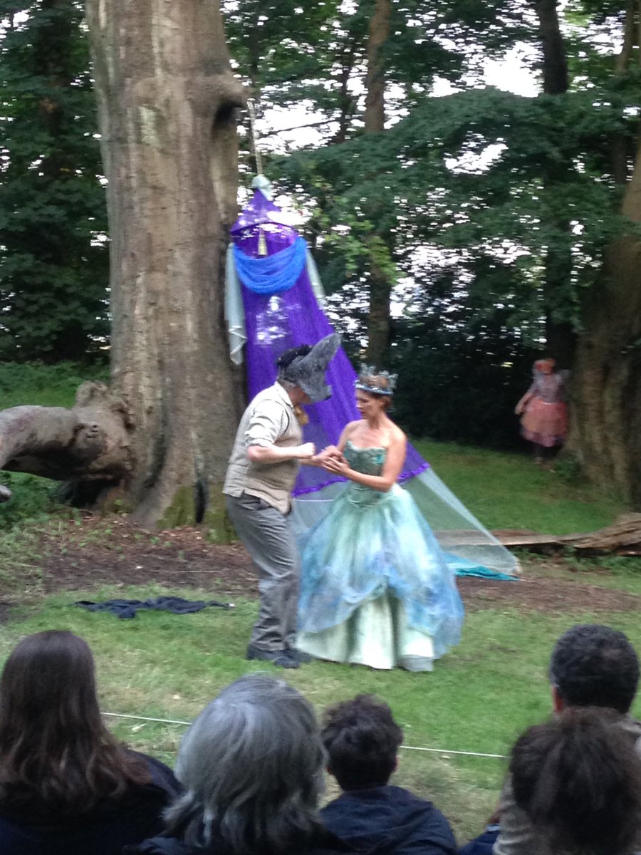 Prestwich people..Join the #MidsummerNightsDream magic in #heatonpark til Aug 6. <a href="/prestwichlife/">Prestwich Life</a> @PrestwichBlog jumblebee.co.uk/amidsummernigh…