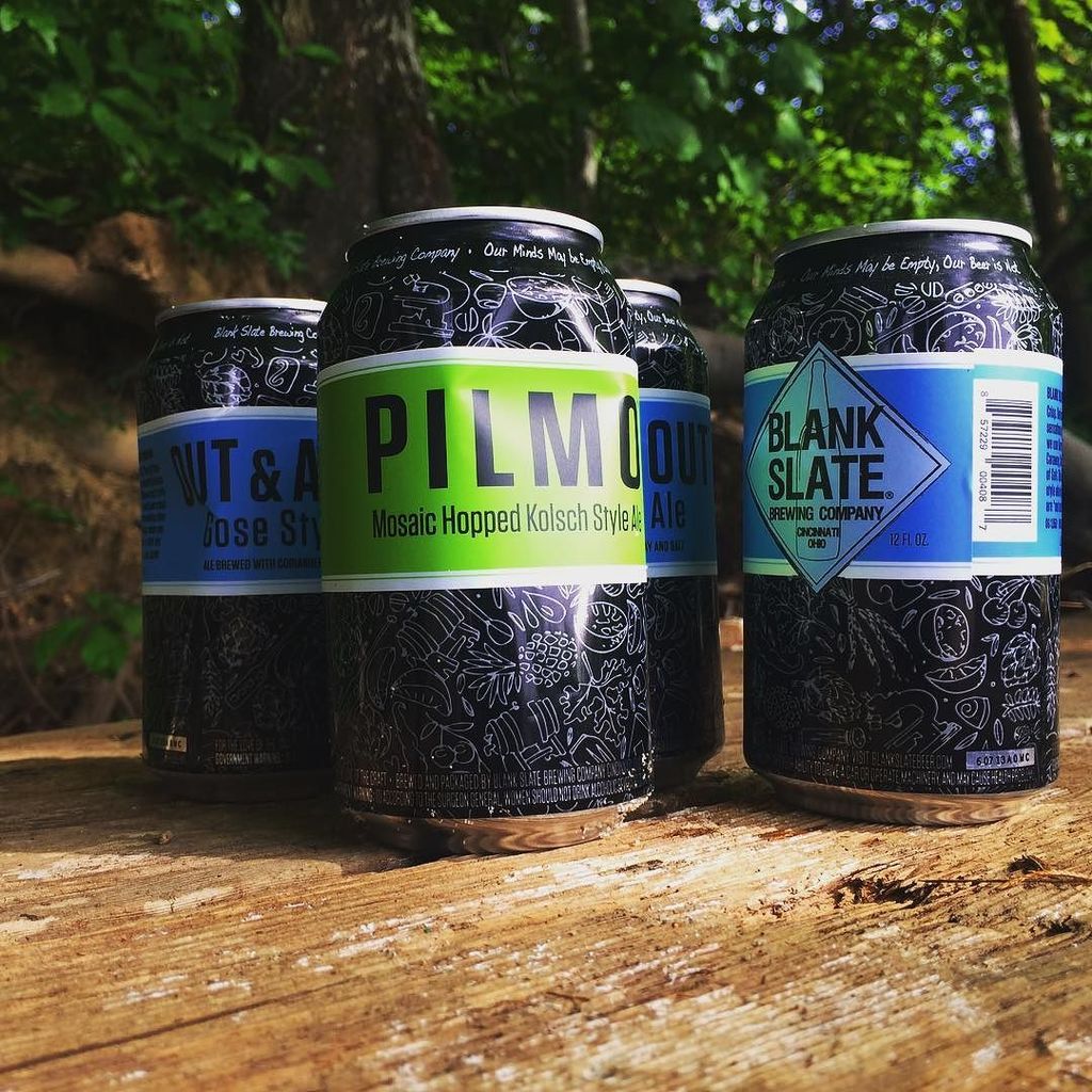 We see who the star is here. Visit the taproom 5-10PM tonight to grab your six packs for the weekend. ift.tt/2uCeahl