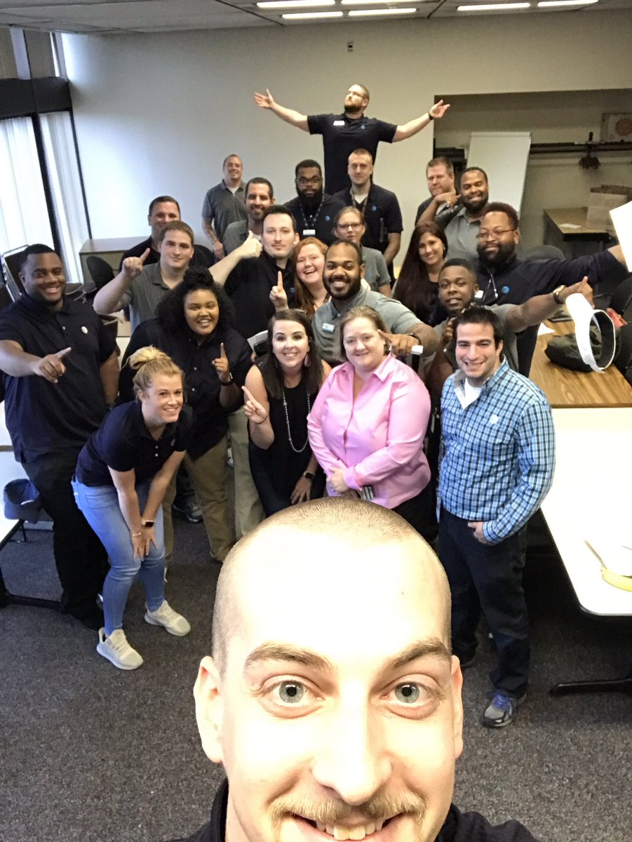 Mayhem_Mayfield's tweet photo. This at this engaged team! Best staff in #ohpa! #nohlimit #CRUBlitz #TooManyToTag #TagYourself @FleetComplete https://t.co/Jvj75y5lR1