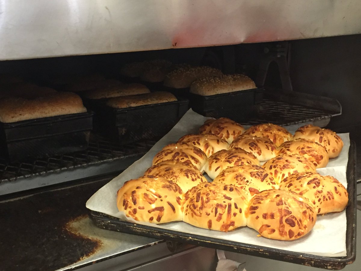 WFWesternFoods's tweet photo. Drop by and check out what's baking!
Baked fresh daily in #Langford and in #Sooke.
•
#WestShore #westshorelife #YourCommunityFoodStore https://t.co/QZDQqZeLvS