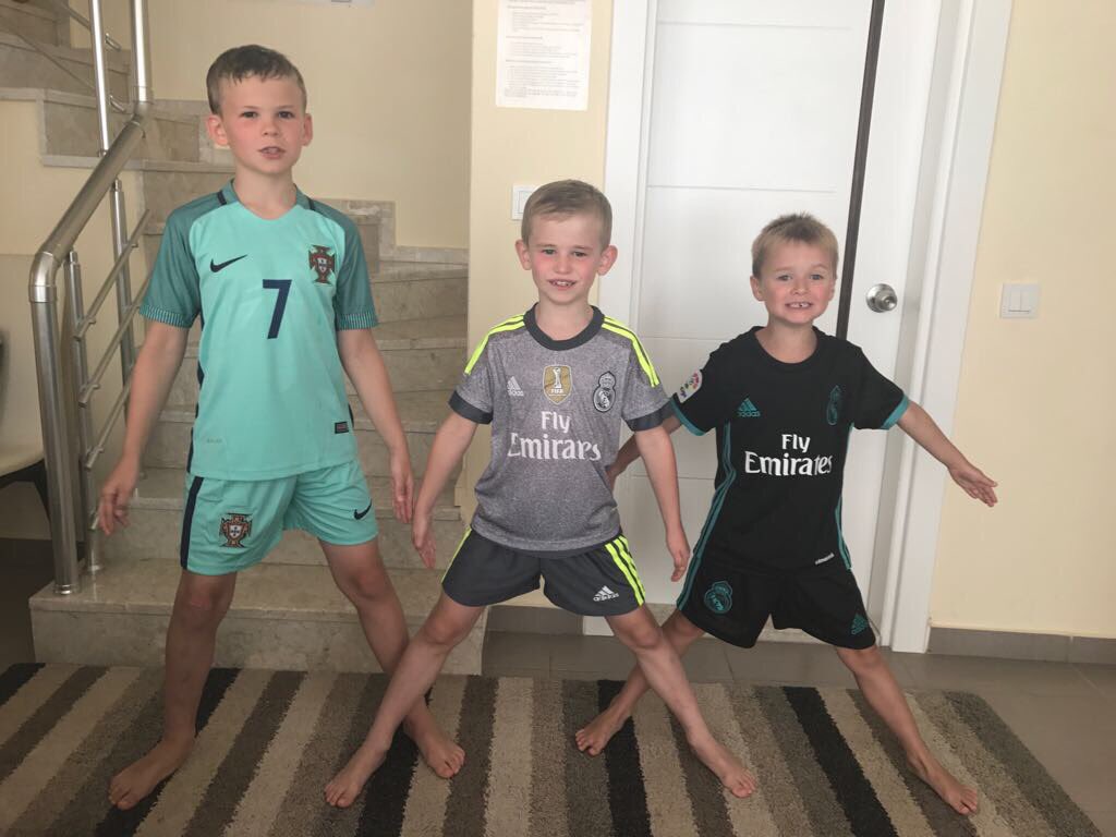 We seem to have a few <a href="/Cristiano/">Cristiano Ronaldo</a> fans in the house tonight