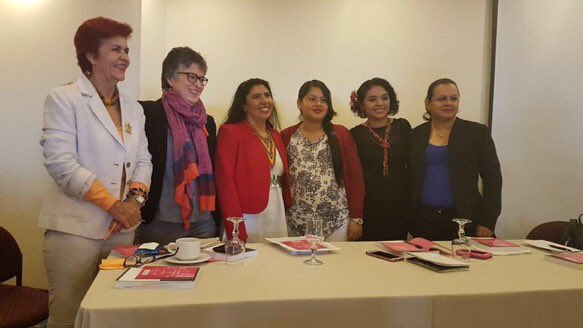 Pastor_Alape's tweet photo. El enfoque de género contenido en el Acuerdo de Paz es una conquista histórica de las mujeres de Colombia. #InstanciaMujeresDePaz https://t.co/dOrnHEkOHL