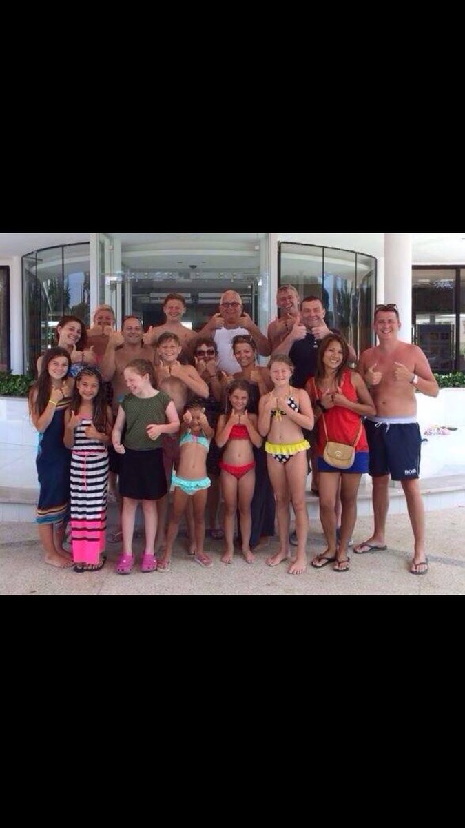 archieburrell's tweet image. Nothing compares ❤️ #fwiends