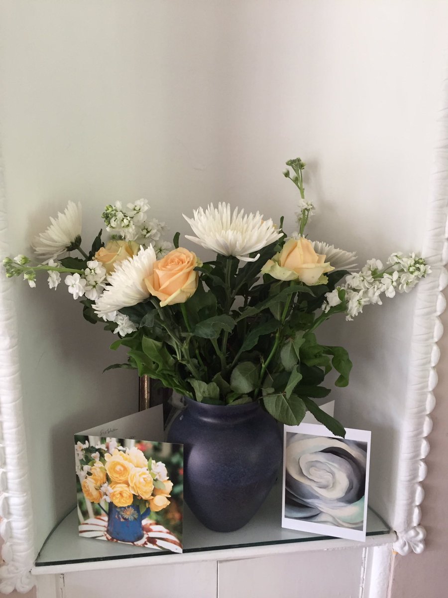 esiobhanoneil's tweet photo. Lovely gifts &amp; delicious cake from @nsnnUK and @skillsforpeople -thank you it's been a pleasure &amp; privilege working with you all 😊 https://t.co/IGcG1dD8SY