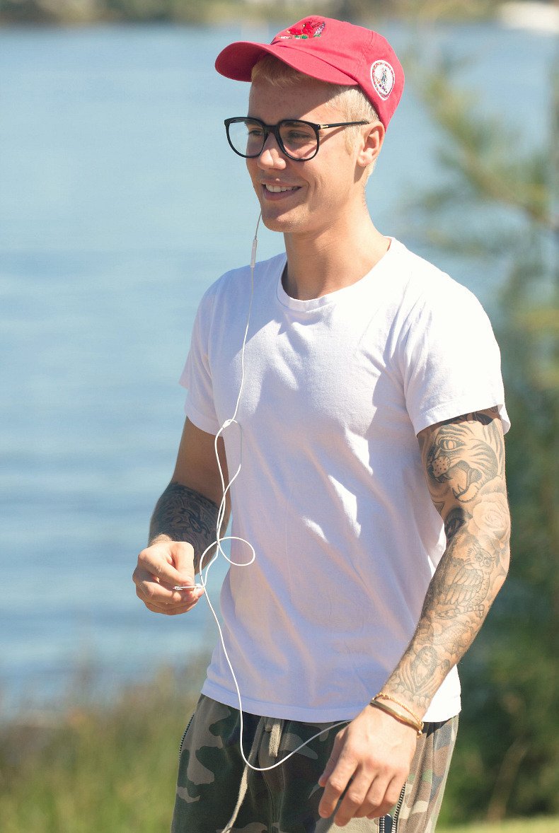 Durugunes_'s tweet photo. doksan iki #MTVHottest Justin Bieber https://t.co/WY9qrFPCL8