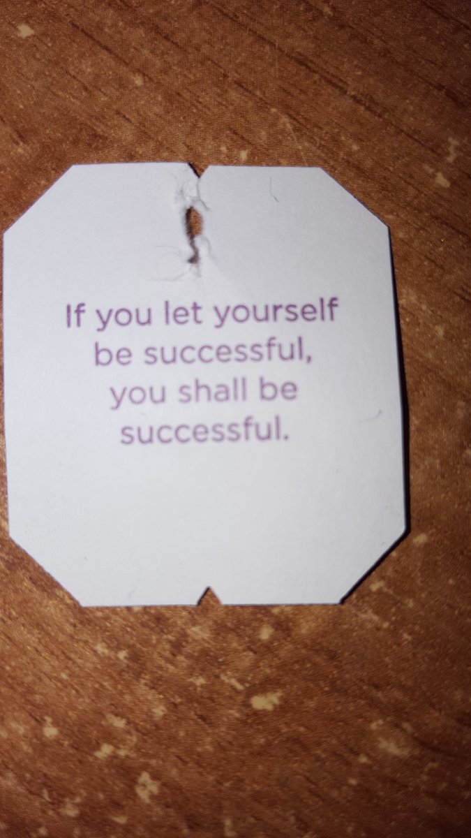 Kaspur's tweet photo. I love it when I get tea that is wise! #yogitea #thinkaboutit https://t.co/tcgoOf096T