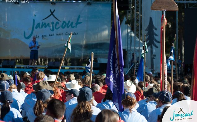 Xtantos's tweet photo. 5000 participantes de entre 7 y 21 años en el primer #jamscout de @scoutsmsc ¡Impresionante! https://t.co/4rE2UXnfEx https://t.co/NwVdI2XGKT