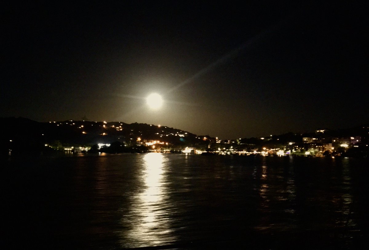 CBWS_VI's tweet image. Sometimes the best part of the sunset sail comes after the sun goes down #stjohn #usvi trip goo.gl/ykpghv