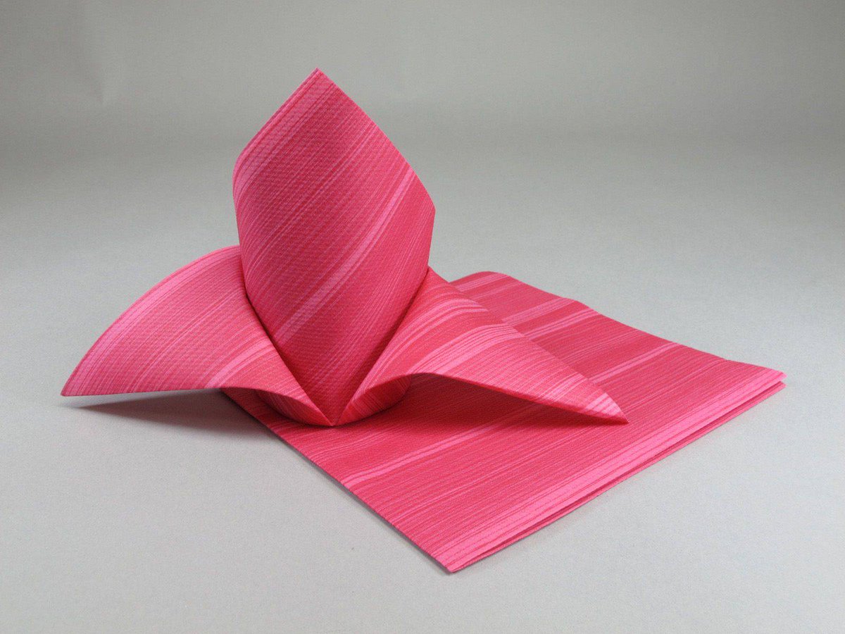 NElJlKU's tweet image. 1ère photo: essuies 
2ème photo: serviette
3ème photo: essuie-tout