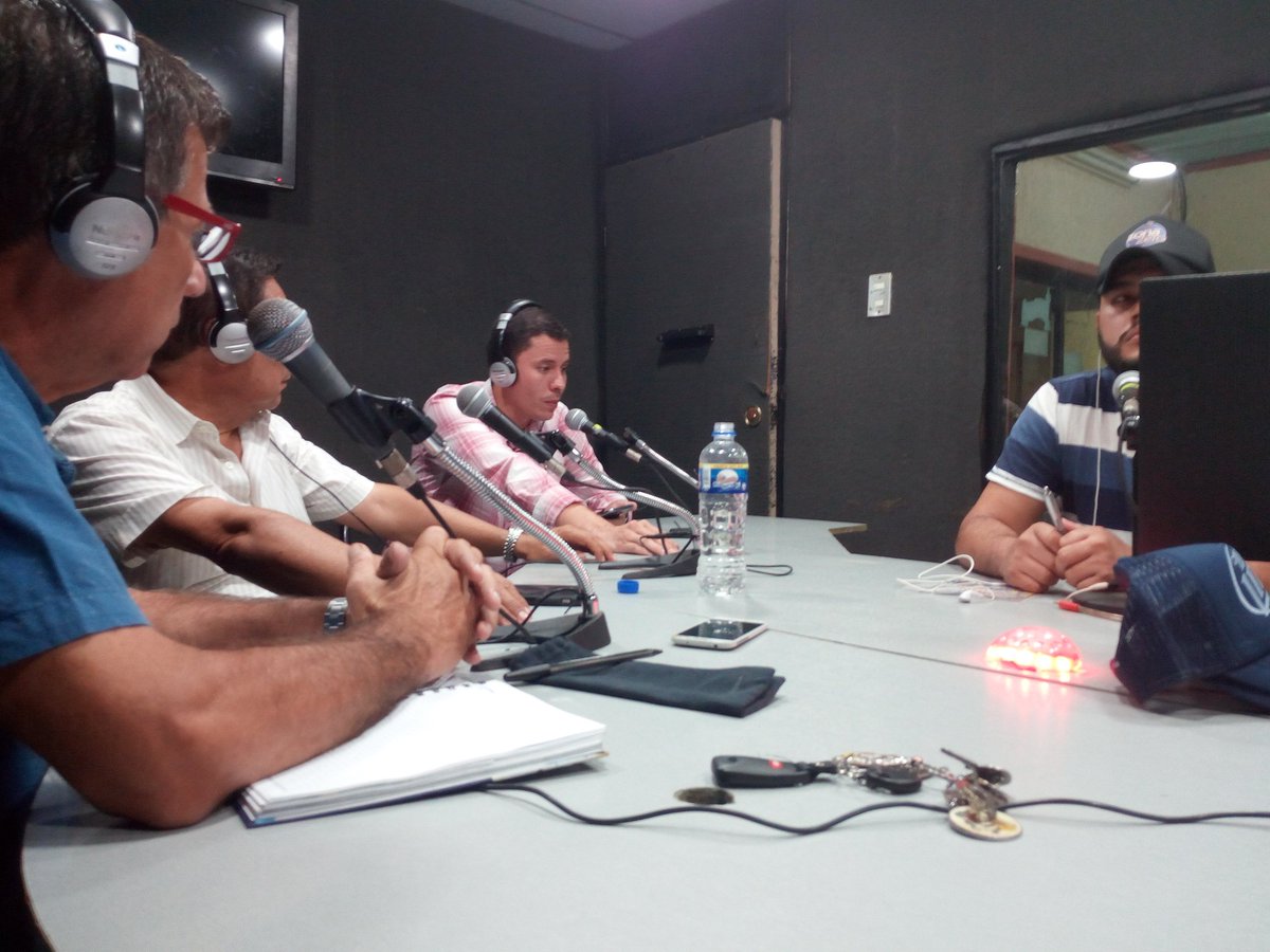 SERCOPec's tweet photo. .@carrera_andres convoca emprendedores de Manabí a involucrarse en Cámara de #EconomíaPopularYSolidaria provincial para potenciar el sector https://t.co/06AnhrARyX