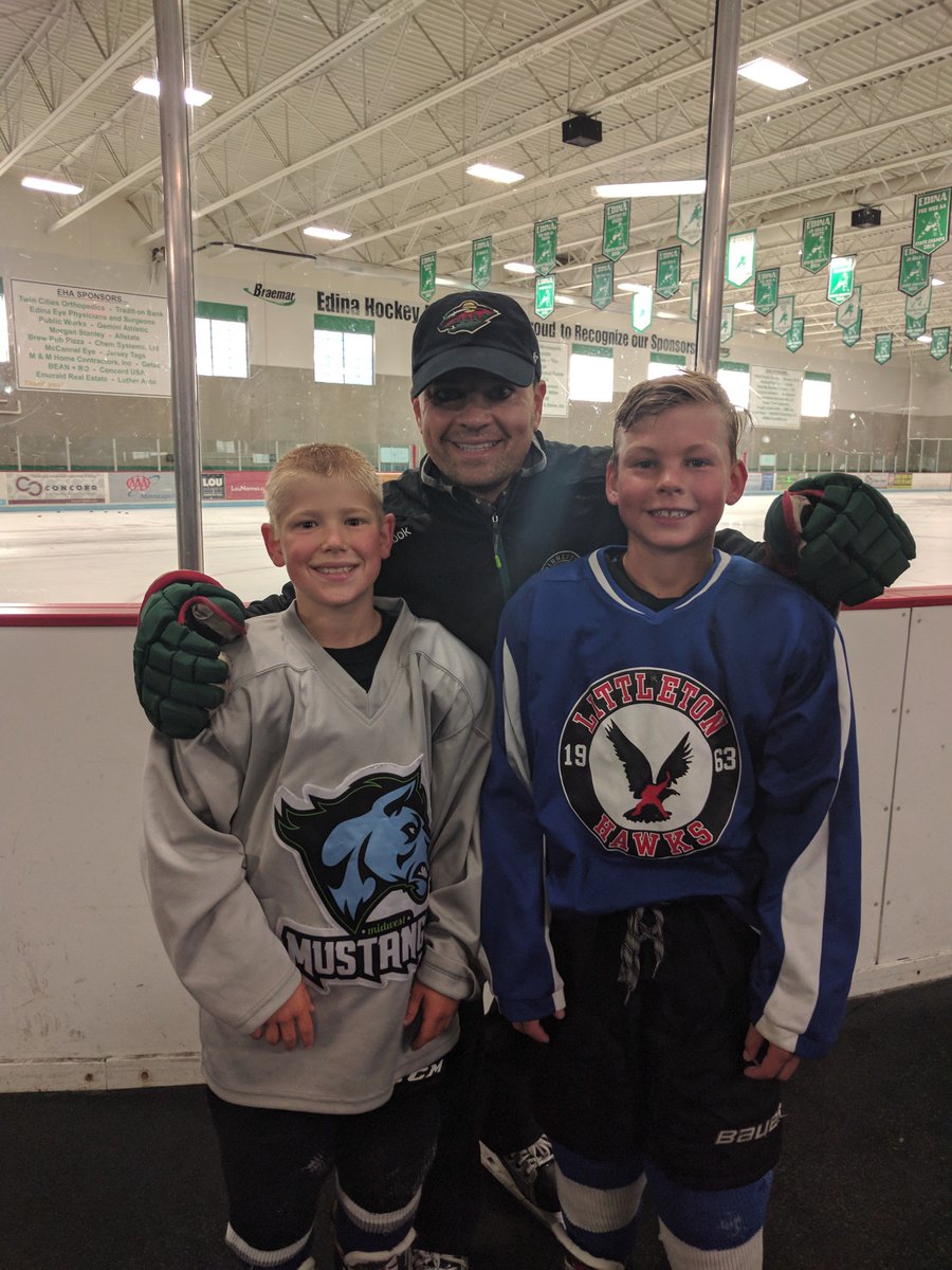 BigIFallsBoy's tweet photo. Thanks to #ProEdgePower, #ZachParise, #DianeNess and #AndyNess for making our kids year! Great experience! The dads kinda liked it too. https://t.co/UtYWwBysNg