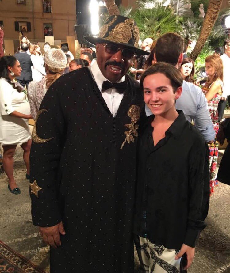 SamHorowitz1's tweet photo. .@IAmSteveHarvey is NOT BASIC at all. @dolcegabbana #DGPalermo #DGMen https://t.co/AhpRxEC2UO