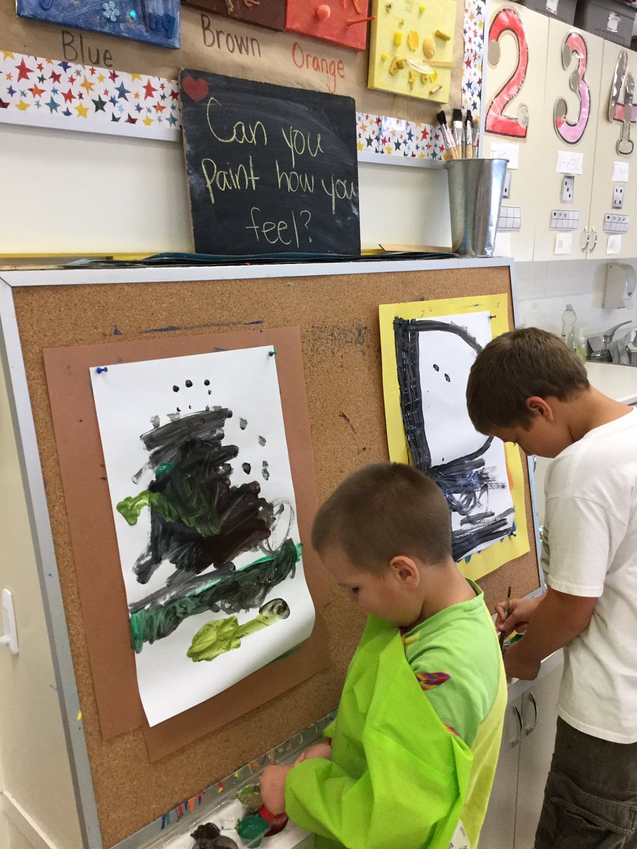 Lindsmichelle03's tweet photo. Today was our last day of summer school #RCCDSBSummer πΏπβοΈ https://t.co/24GTUGLwK6