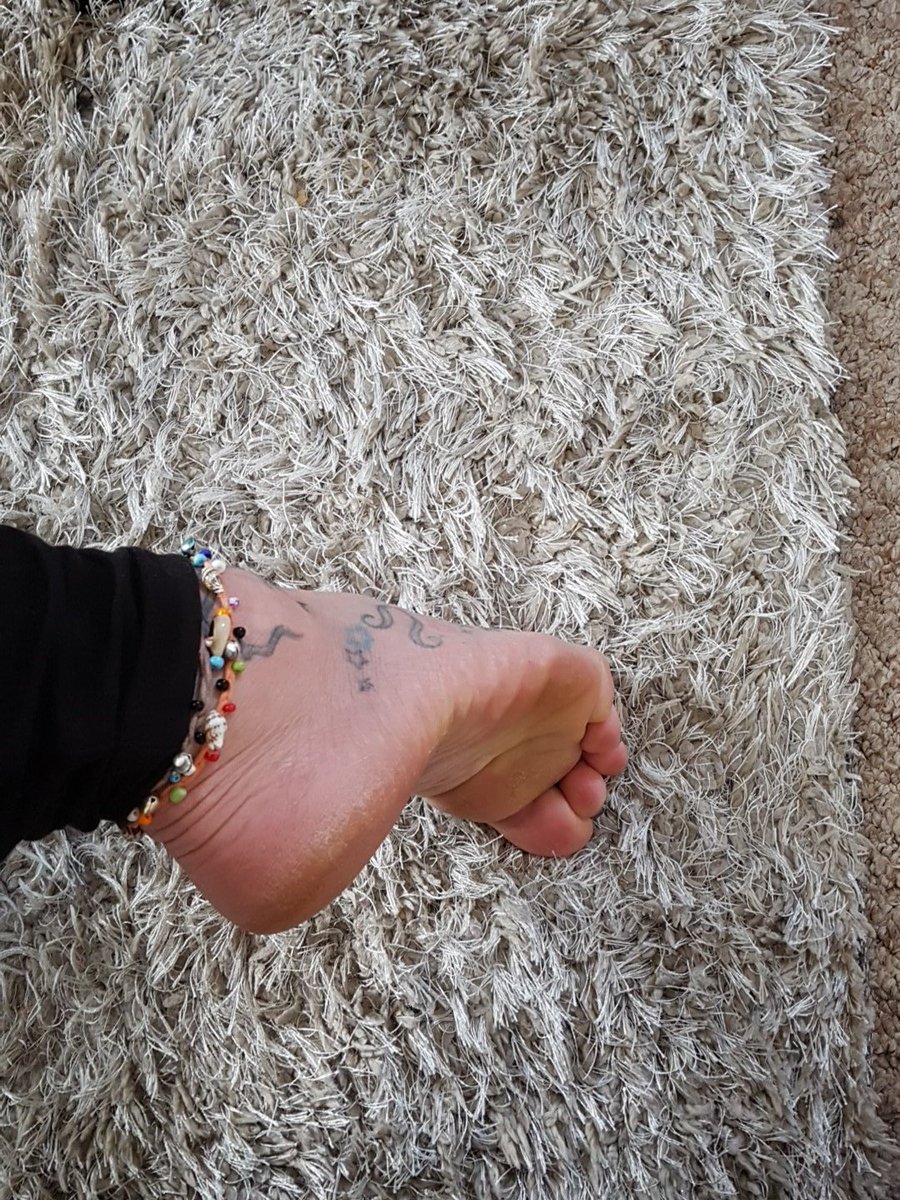 EnglishRedRose3's tweet photo. Lots of new shoes added... get noticed and press purchase @footfetishindia @BritFootBabes @footfetishdepot  https://t.co/v1u2ZK1FTd https://t.co/FE89peGtmm