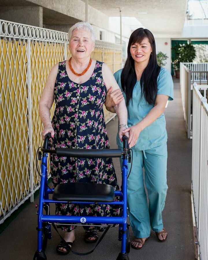 ourcarenetwork's tweet photo. 91 year-old Lilian Kalish from Encino, CA was all smiles with one of our Care Advocates, Dessa. Truly, "Our ❤s That Care"

#carenetwork https://t.co/AqwWOiPRhg