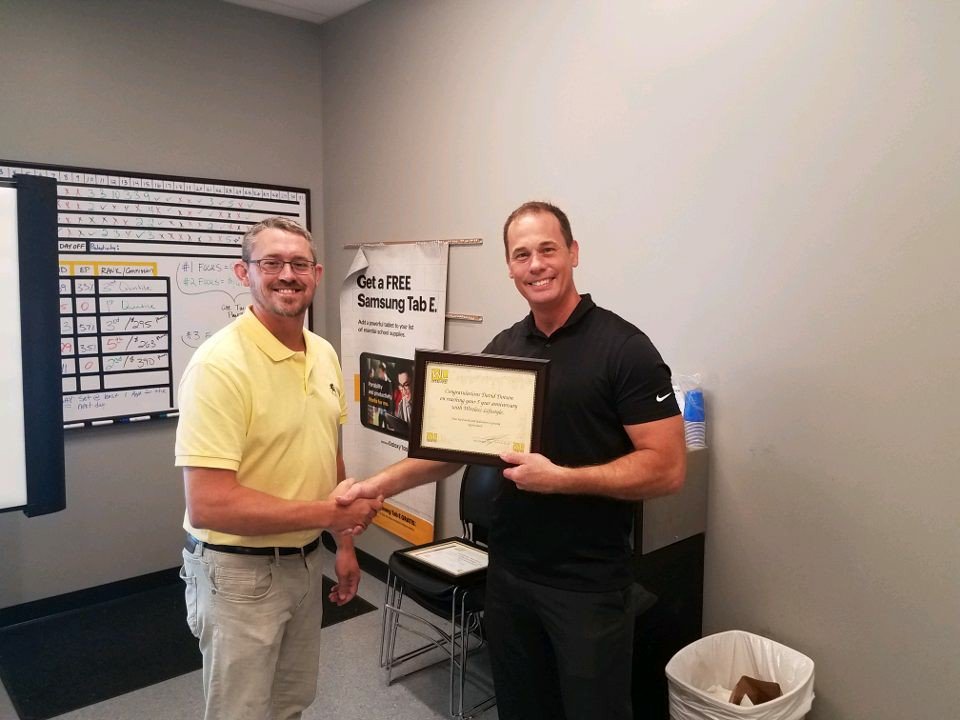 JDutton777's tweet photo. Congratulations and Thank you to David Dotson  for 5 years of Service!!! https://t.co/1gascVxKS8