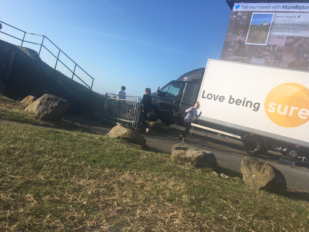 mi55fitz's tweet photo. And then there was two… #SureBigScreen https://t.co/9F7oJKcNI6