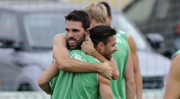 jfigueras21's tweet photo. Que hacemos ahora?? Señalar demasiado rapido sin conocer personas ni hechos, no puede ser bueno nunca! https://t.co/gqY6VVNtrh