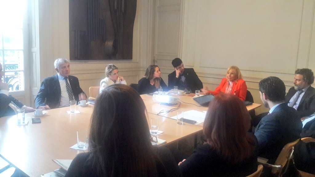 argentinaccsc's tweet photo. Reunión de la Dir. de Relaciones con organizaciones intermedias (DINTE), Com. #pymes del CCSC y CAME @redcame @CancilleriaARG #sociedadcivil https://t.co/lCVsvqgtgU