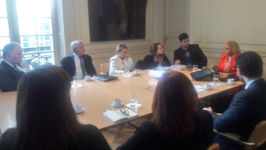 argentinaccsc's tweet photo. Reunión de la Dir. de Relaciones con organizaciones intermedias (DINTE), Com. #pymes del CCSC y CAME @redcame @CancilleriaARG #sociedadcivil https://t.co/lCVsvqgtgU