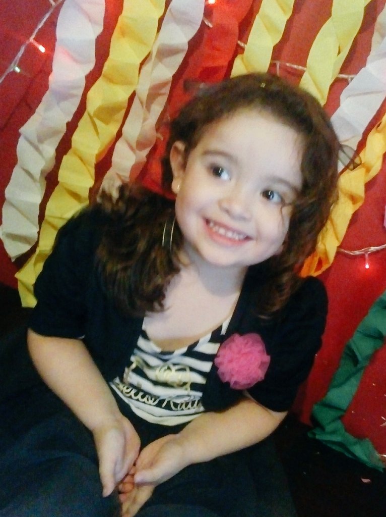 Hoy cumple 3 Añitos mi bebe hermosa, ajua #QueremosPastel