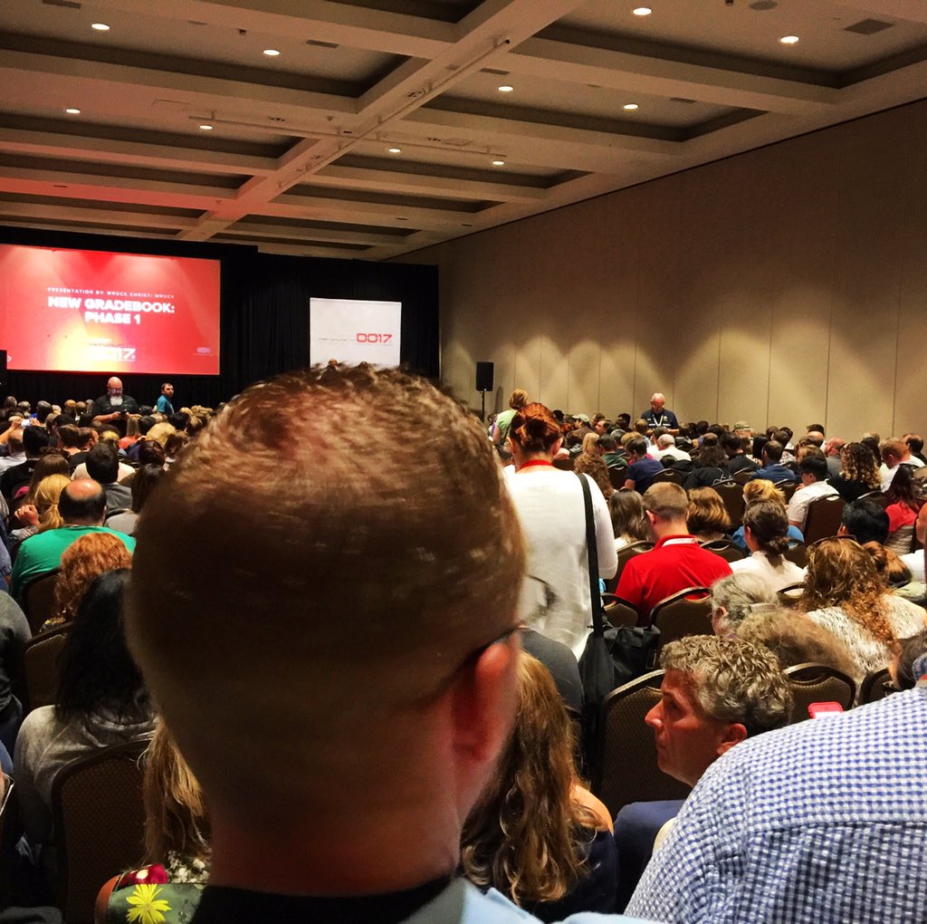 ejsherman's tweet photo. Standing room only in New Gradebook: Phase 1 #InstCon #PleaseBeConsiderate #OthersArePeopleToo https://t.co/iKVf42bph1