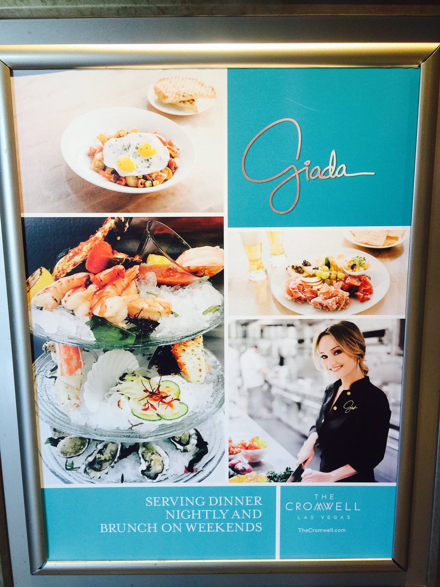 Getting ready for The Peer 150 Hospitality group dinner at the <a href="/GiadaVegas/">Giada Vegas</a> <a href="/GDeLaurentiis/">Giada De Laurentiis</a>