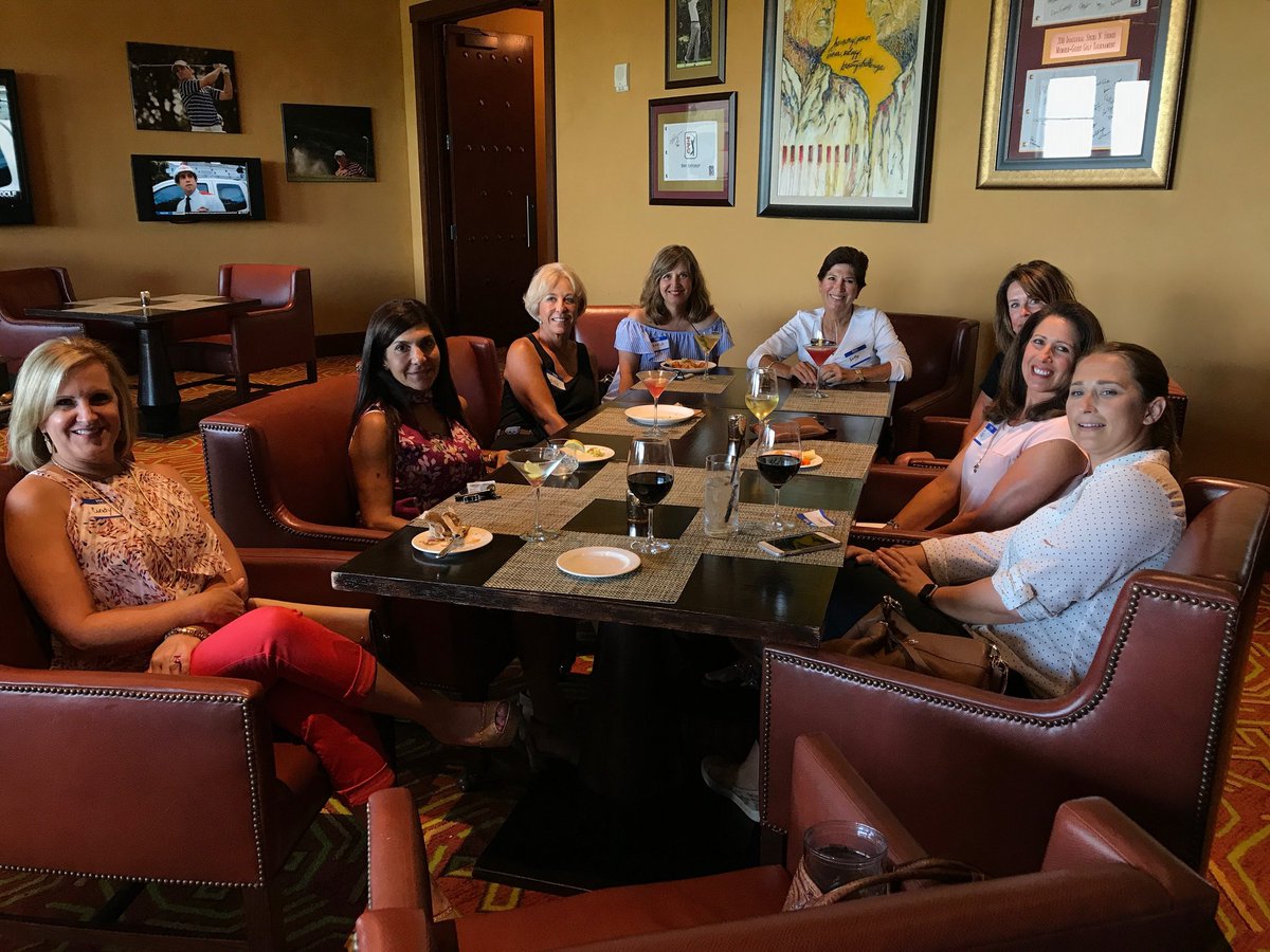 TPCSanAntonio's tweet photo. #LadiesHappyHour https://t.co/Iwn0j2SZK8