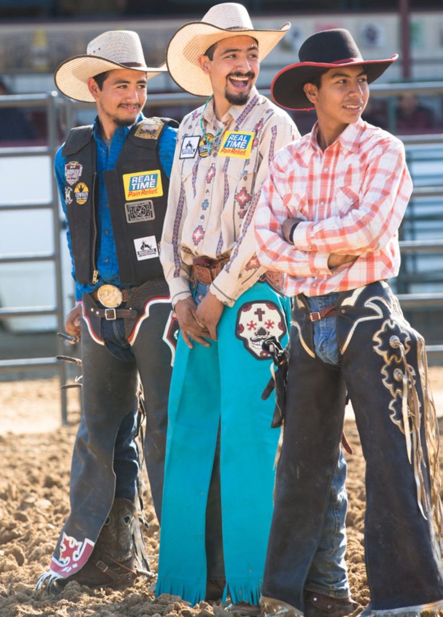 TINOCOBROS's tweet photo. What more can ask for. All smiles because we love what we do #RodeoBrotherhood @RealTimeRelief @chewcoffeedip @lanefrostbrand @RoughstockCo https://t.co/ugzPAqfbKE