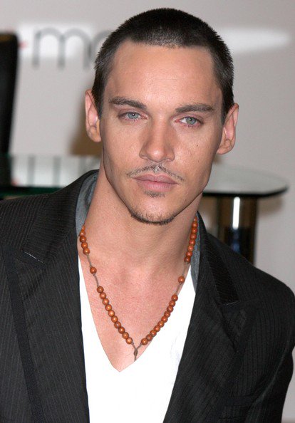 Happy Birthday Jonathan Rhys Meyers 