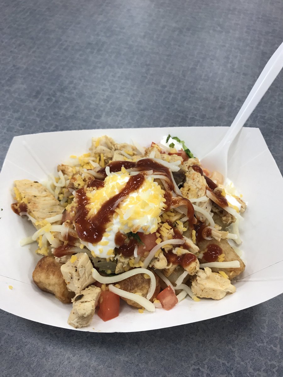 OCPS_FNS's tweet photo. When tater tots meet nachos = Totchos! #SummerTesting #OCPSFNS https://t.co/vUDHcf5vSK